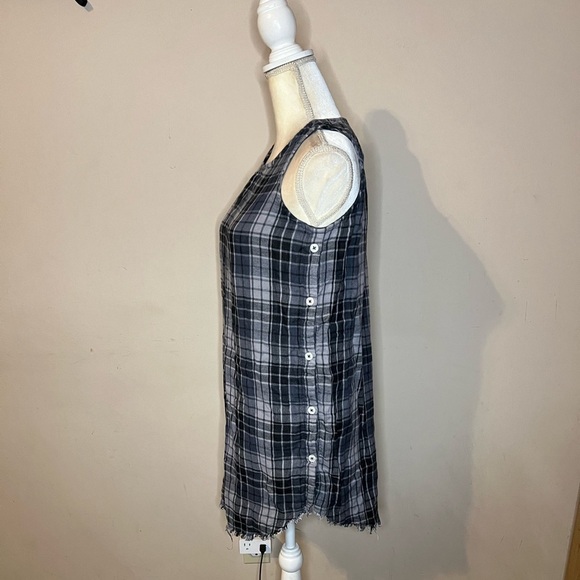 ⭐️Natural Life Plaid Sleeveless Dress - Picture 3 of 6